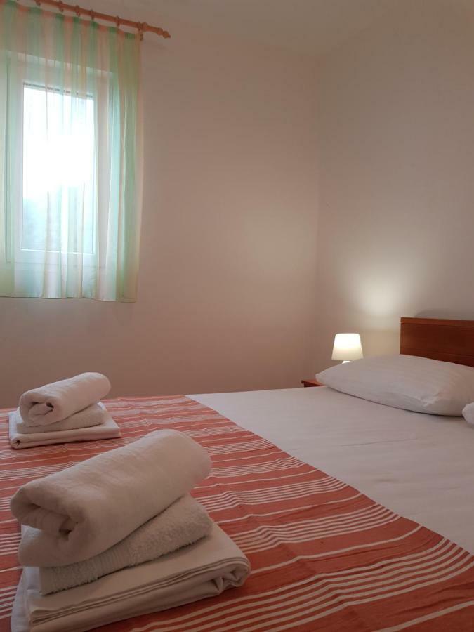 Apartment Smile Baska Voda Ngoại thất bức ảnh